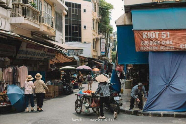 hanoi-private-motorbike-tour-with-highlight-local-food