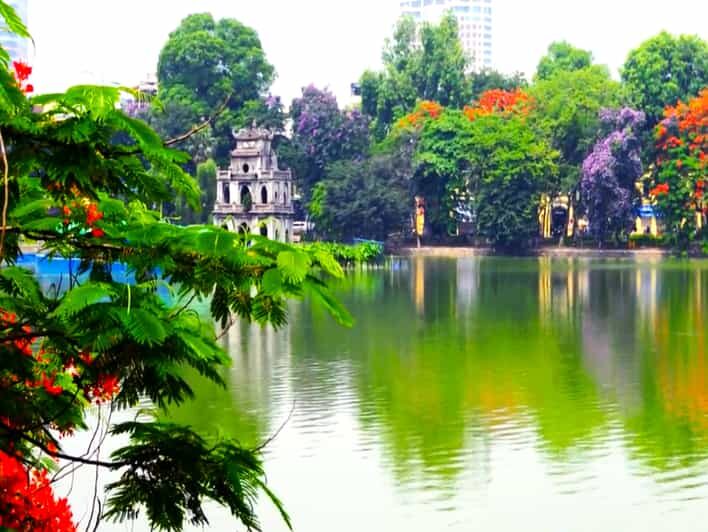 Hanoi: Private Museum, History and Mausoleum Tour - Key Points  