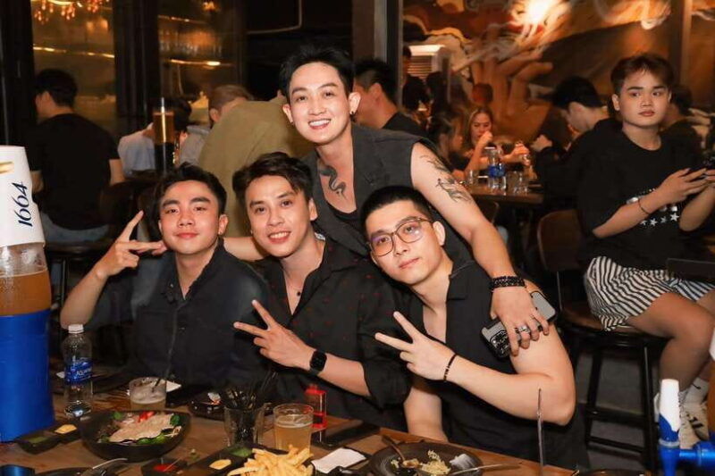 hanoi-private-street-food-walking-tour-in-old-quarter