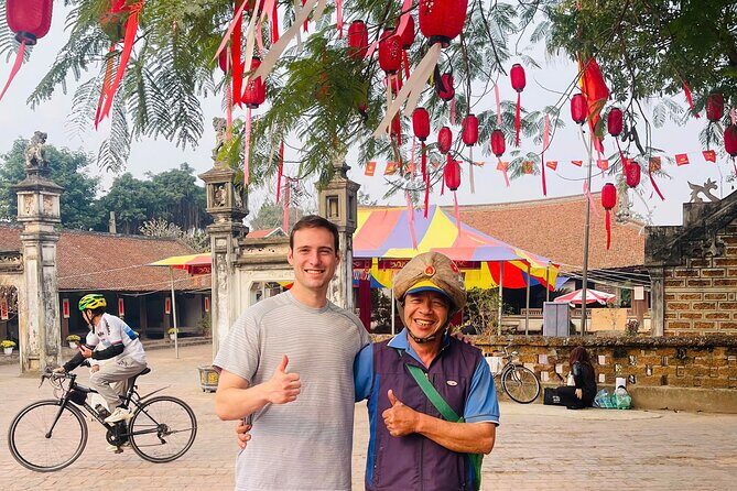 Hanoi: Private Tour Duong Lam Ancient Village, Traditional Crafts - Key Points