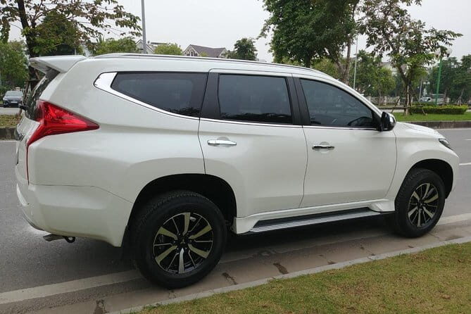 Hanoi Private Transfer from Ha Long city to Hanoi (HAN) Airport - What Reviewers Say