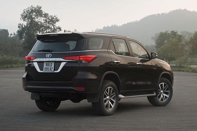 Hanoi Private Transfer from Ha Long city to Hanoi (HAN) Airport - Who Is This Transfer Best For?