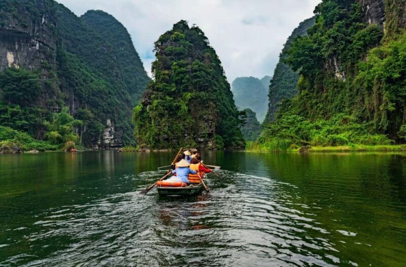 Hanoi: Quang Phu Cau, Hoa Lu, Trang An, & Mua Cave Tour - Who Should Consider This Tour?