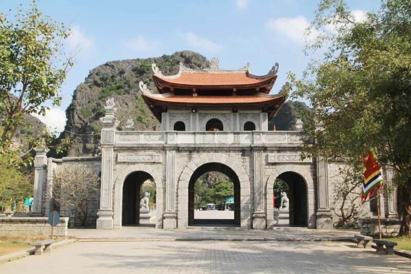 Hanoi: Quang Phu Cau, Hoa Lu, Trang An, & Mua Cave Tour - FAQ