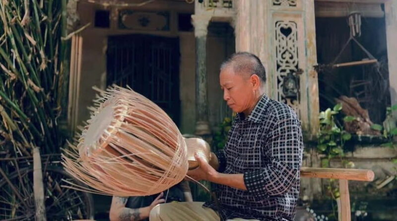 Hanoi: Rattan & Shoe Village or Incense Village, Hat Village - Key Points