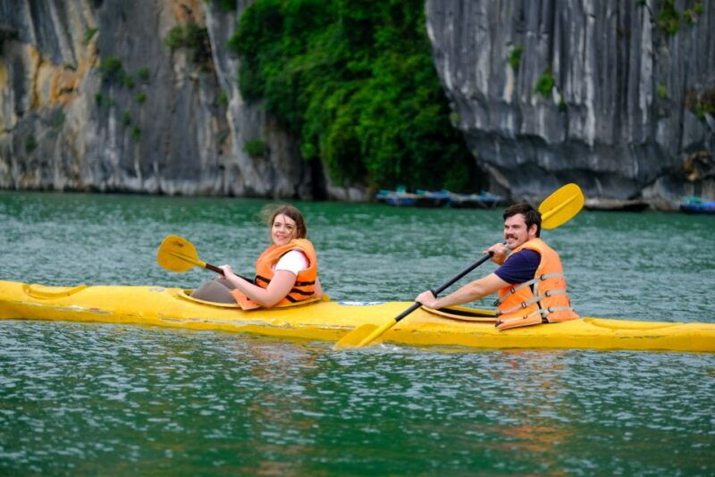 hanoi-roundtrip-halong-bay-islands-caves-kayaking-lunch