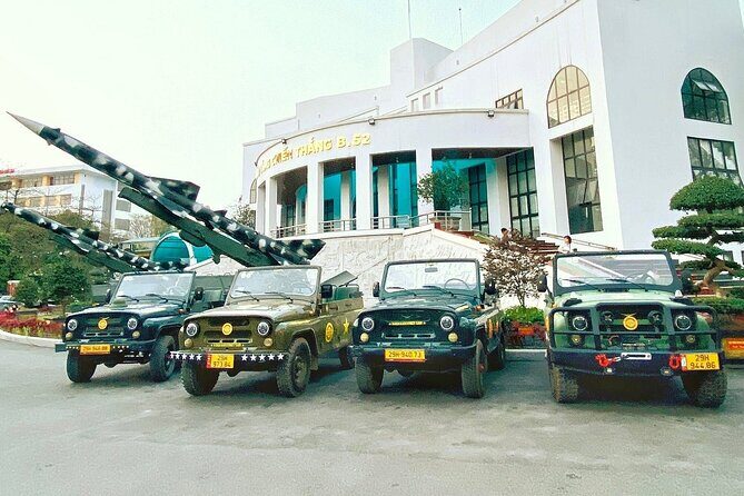 Hanoi Sightseeing and Food Tour with Army Jeep - The Food & Drink Finale