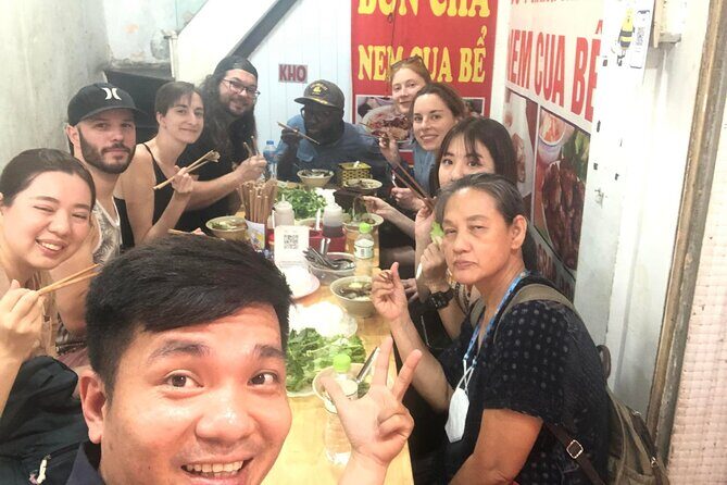 Hanoi Street Food by Walking Small Group Tour - Key Points