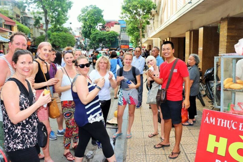 hanoi-street-food-experience-with-5-food-stops