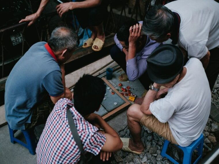 hanoi-street-food-experience-with-5-food-stops