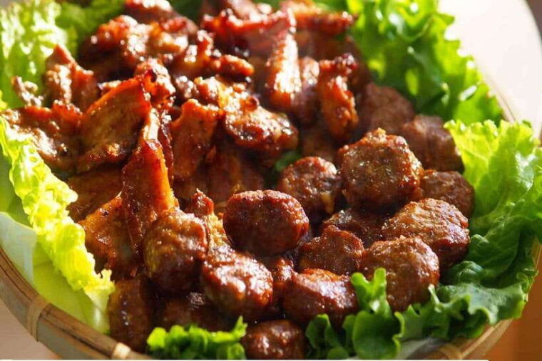 hanoi-street-food-tour-with-train-street-and-old-quarter