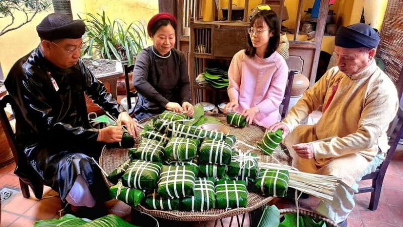 Hanoi: Tet Cake Making and Parade - Key Points  