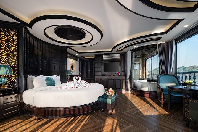 Hanoi to Halong Bay: Best 2D1N Lan Ha Bay Luxury Cruise Adventure - An In-Depth Look at the Experience