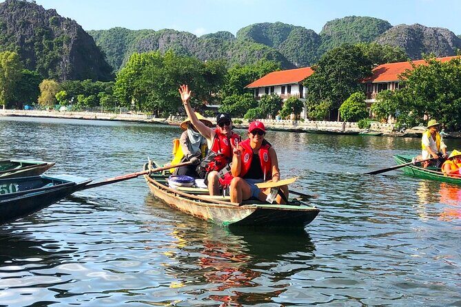 Hanoi to Ninh Binh: Deluxe Day Tour Discover Hoa Lu, Tam Coc - Practical Details & Insights