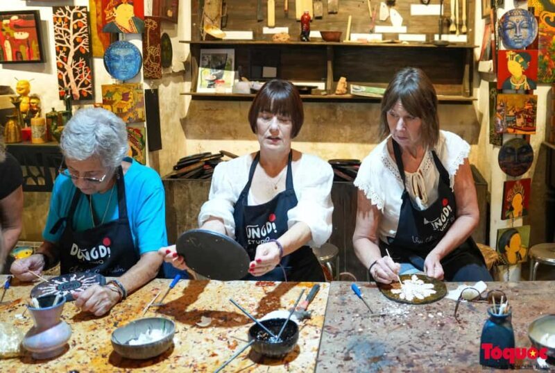 Hanoi Train Street & Handicraft Workshop with Local Artisans - Exploring Hanoi’s Train Street