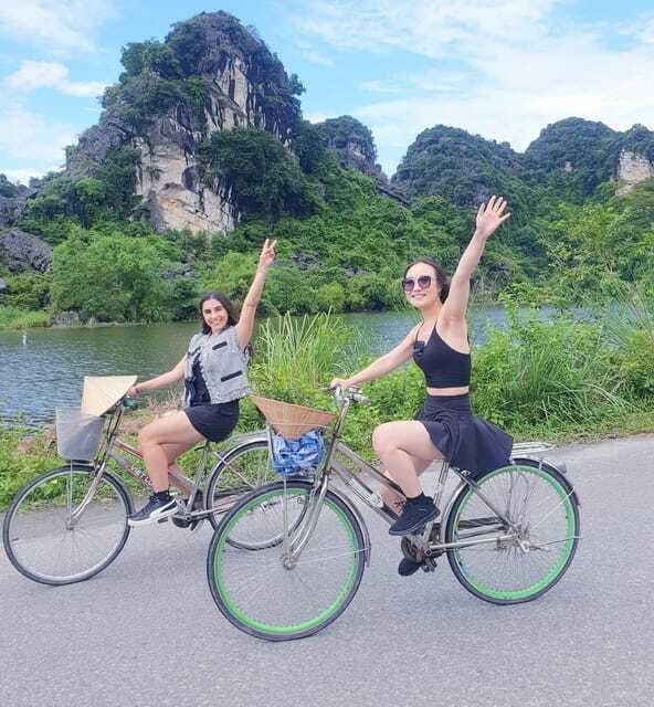 hanoi-trang-an-hoa-lu-and-mua-cave-1-day-trip-with-lunch