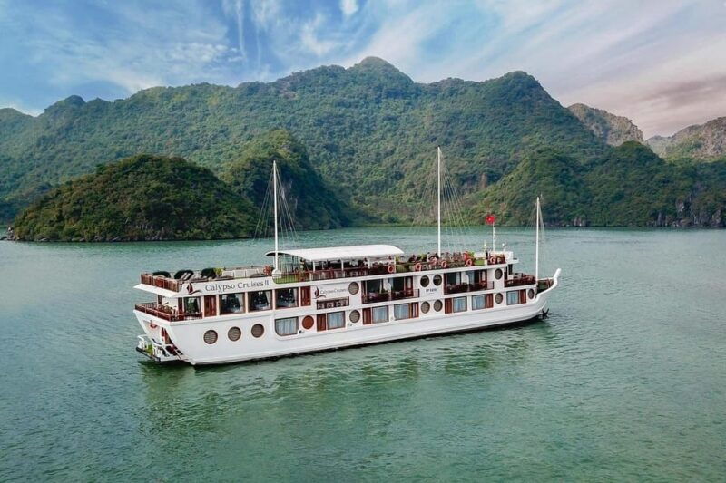 hanoi-tuan-chau-2-day-halong-bay-and-cat-ba-island-cruise