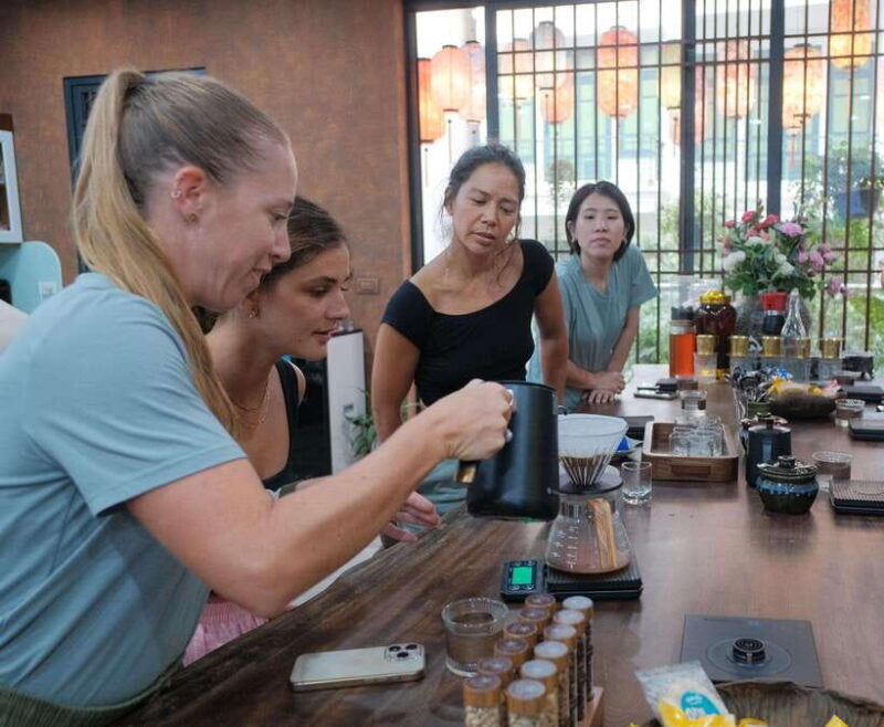 hanoi-ultimate-coffee-workshop-make-learn-taste