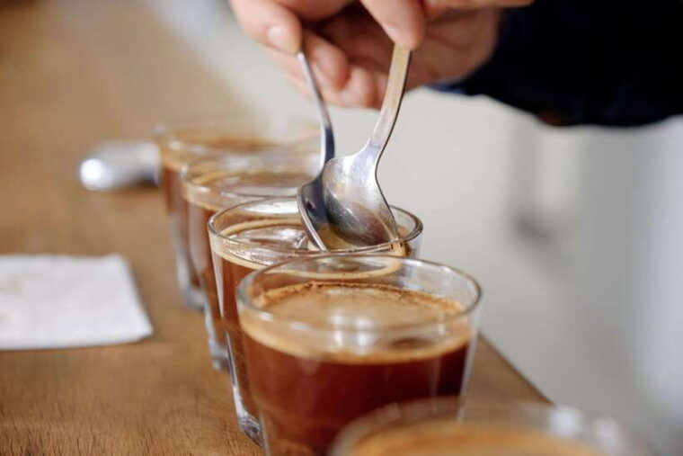 hanoi-ultimate-coffee-workshop-make-learn-taste