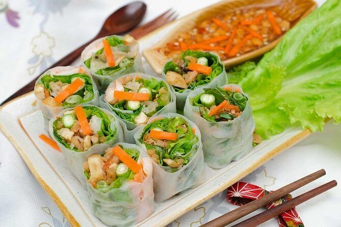 Hanoi Vegan & Vegetarian Street Food Tour - Sampling the Classics—With a Vegan Twist