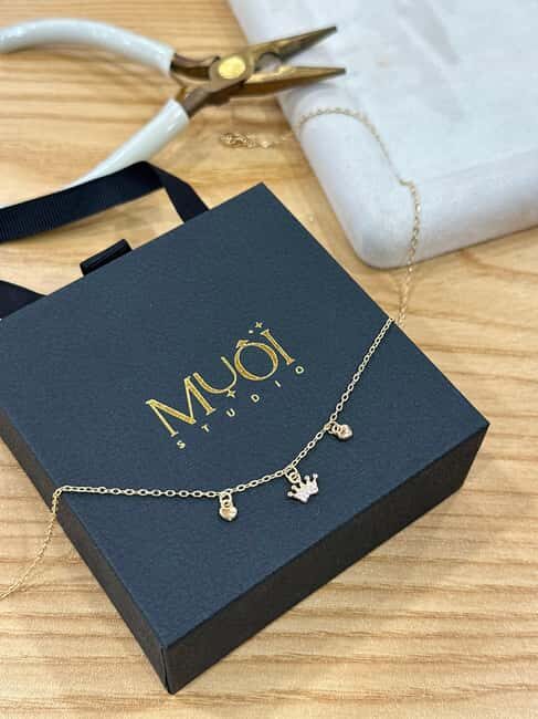 Hanoi: Vietnam gold-plated jewel assemble workshop - The Sum Up