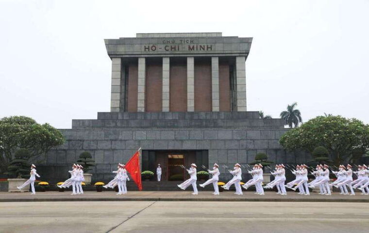 hanoi-vietnam-military-history-museum-landmarks-tour
