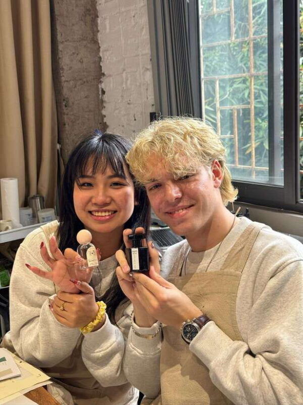 hanoi-vietnam-scents-perfumery-class