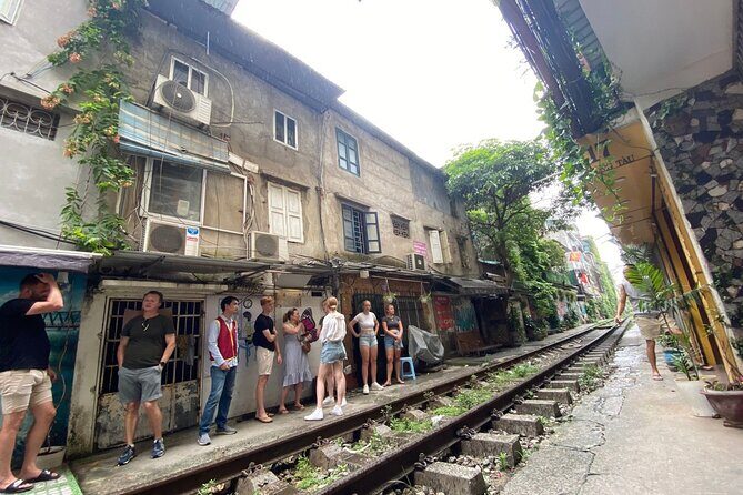 Hanoi Vintage Vespa Tours: HISTORY +FOOD + CULTURE + SIGHT + FUN - Key Points