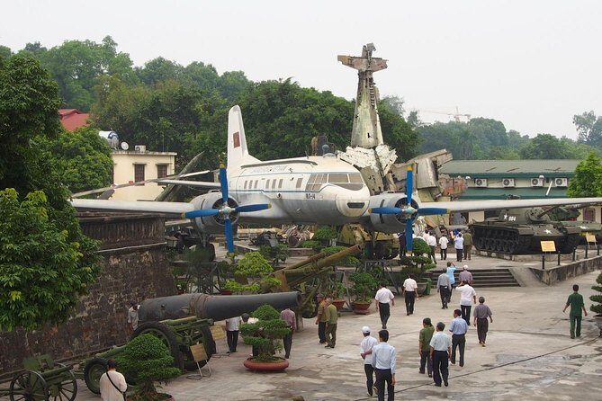 Hanoi War Sites Walking Tour - The Itinerary: What to Expect