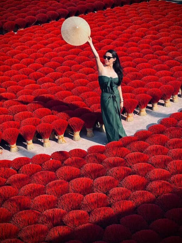 Hanoi: Wetland Reserve or Incense Village & Hat Village - Exploring Van Long Wetland Nature Reserve