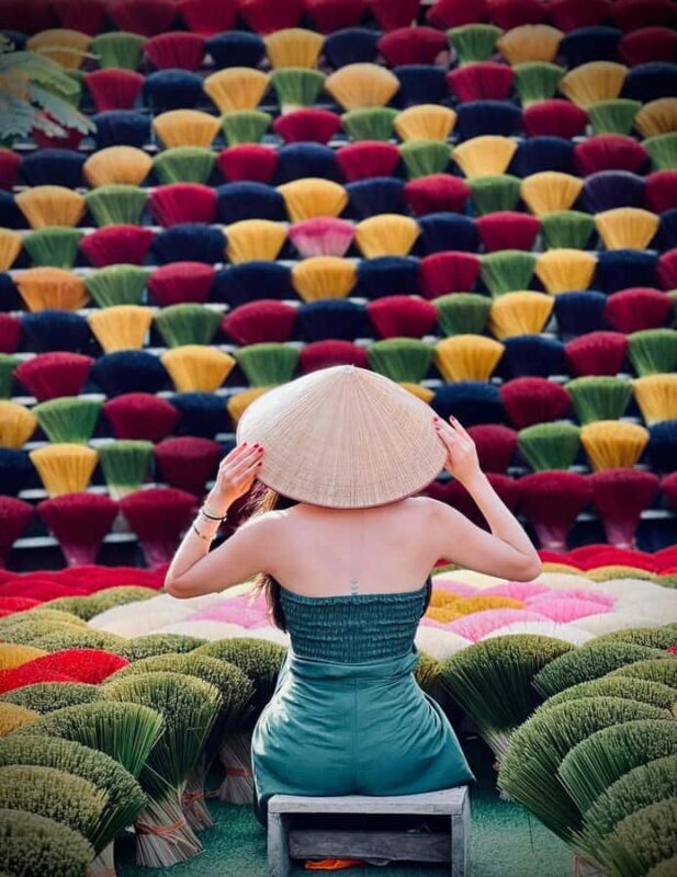 Hanoi: Whistle Kite Village or Hat Village & Incense Village - FAQs