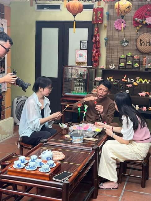 Hanoi: Xuan La Figurine Village and Dau Pagoda Tour & Lunch - What to Expect and What You Might Miss