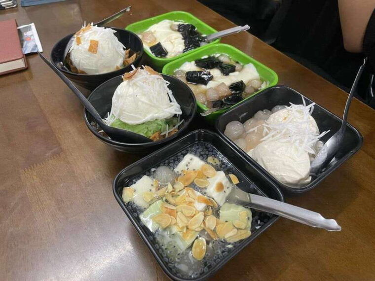 hanois-food-tour-paired-with-water-puppet-show