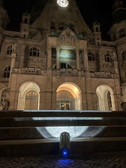 hanover-flashlight-guided-walking-tour-at-night