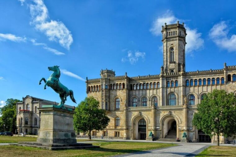 hanover-private-walking-tour-with-a-guide-private-tour