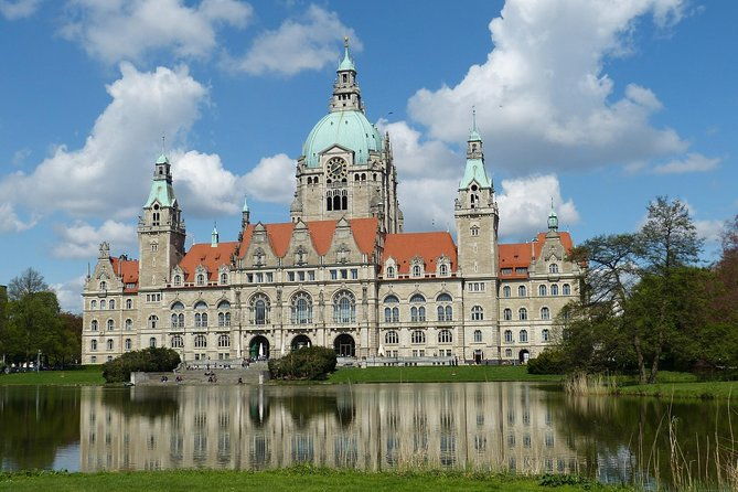 hanover-private-walking-tour-with-a-professional-guide