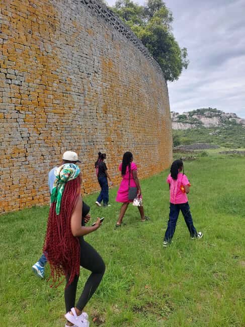 Harare: Chinhoyi Caves Day Trip with Lunch and Transfer - The On-site Amenities