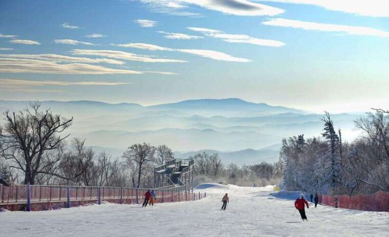harbin-6-day-harbin-ice-festival-and-yabuli-club-med-tour