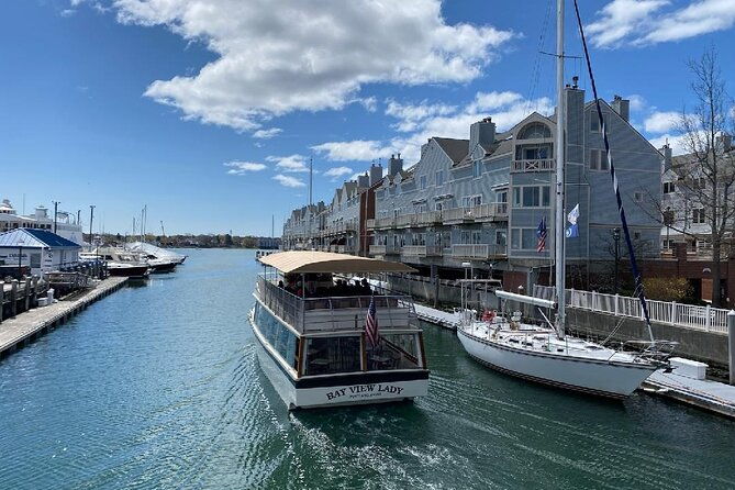harbor-lights-and-sights-cruise