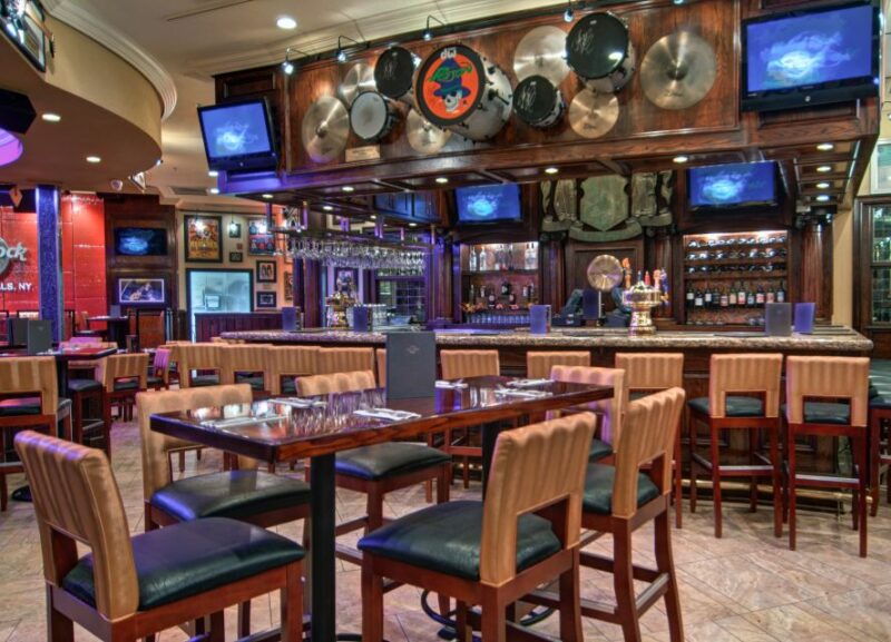 hard-rock-cafe-meal-niagara-falls-united-states