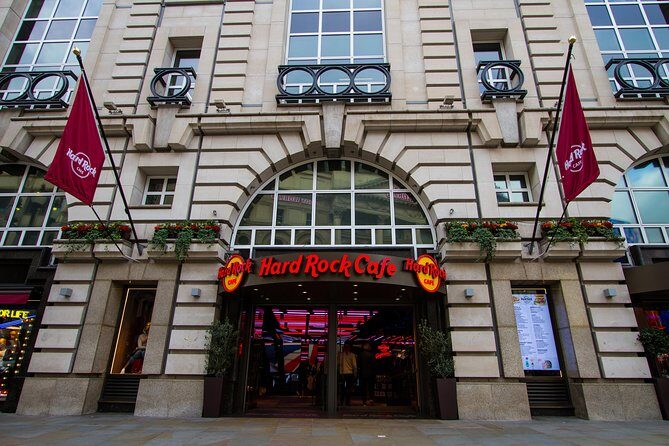 Hard Rock Cafe Piccadilly Circus with Set Menu for Lunch or Dinner - The Heart of the Experience: Dining at Hard Rock Cafe Piccadilly Circus