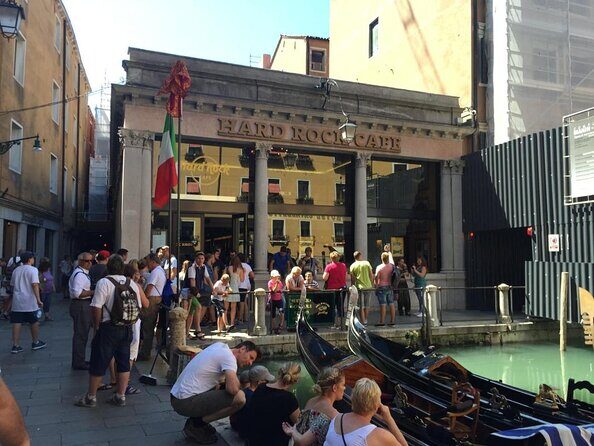 Hard Rock Cafe Venice with Set Lunch or Dinner - An In-Depth Look at the Hard Rock Cafe Venice Experience