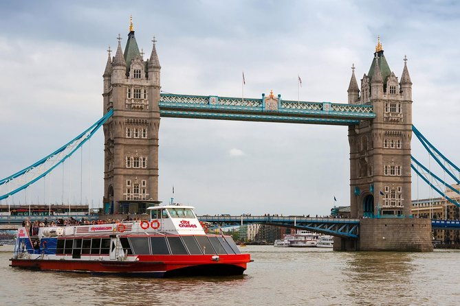 harry-potter-film-location-walking-tour-thames-river-cruise