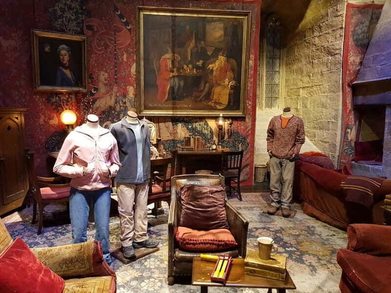 Harry Potter Studio Ticket & Tour of London Film Locations - Who Would Love This Tour?