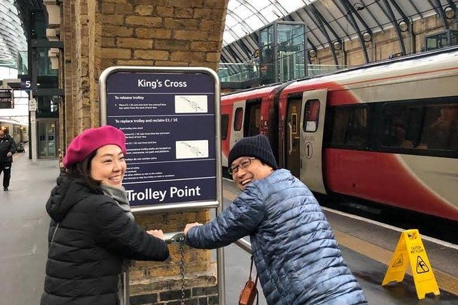 harry-potters-magical-black-taxi-tour-london-2