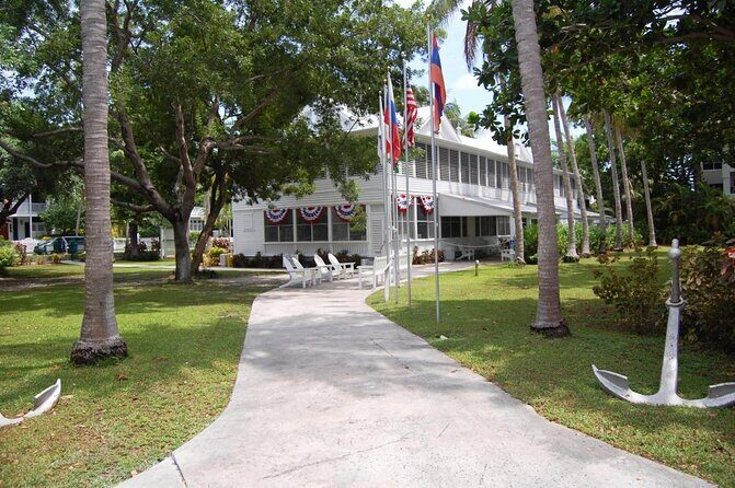 Harry S Truman Little White House Admission - Discover the Harry S. Truman Little White House: A Genuine Key West Experience