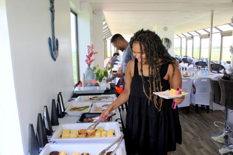 Hartbeespoort Dam: The Luxury Alba Boat Cruise with Food - FAQs