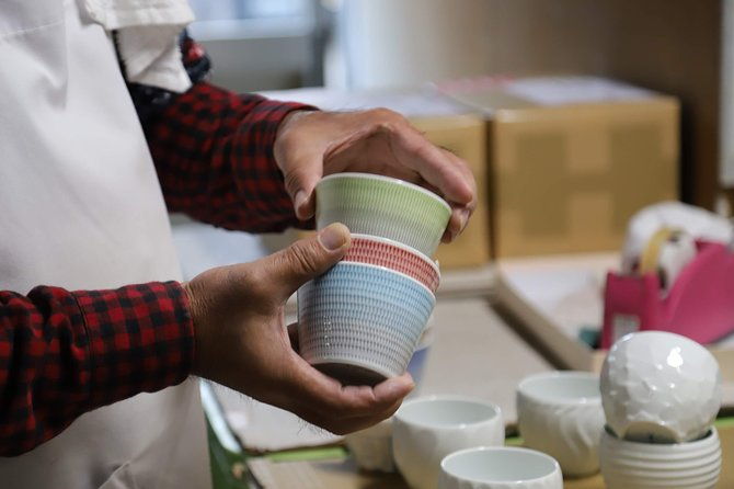 hasami-ware-study-tour-with-special-guide-400-years-history-and-modern-daily-use-pottery