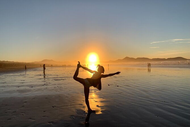 hatha-yoga-in-front-of-the-ocean-and-inside-the-volcano