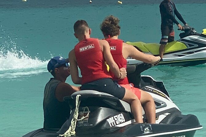 haulover-sandbar-in-bal-harbor-jet-ski-rental